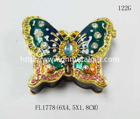 China Design Cute Love Butterfly Round Metal Small  Jewelry Boxes supplier