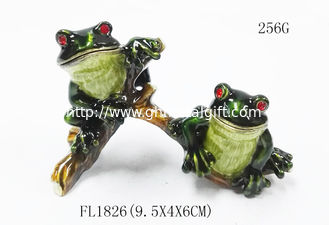China Cute frog metal rhinestone box wholesale frog jewelry boxes custom jewelry boxes supplier